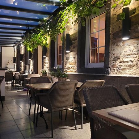 Gaestehaus Burgberg, Weinhaus Fries Kattenes エクステリア 写真